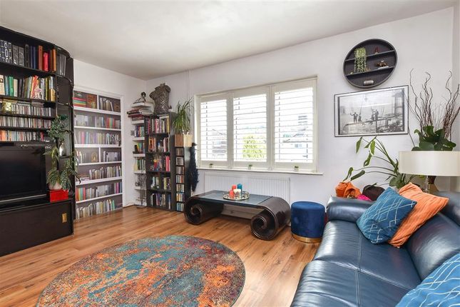 Midhurst Rise, Brighton, East Sussex 4 bed semi