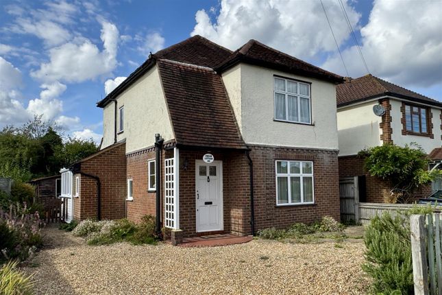 Farncombe 3 bed detached house for sale