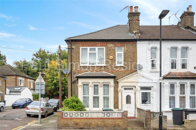 Hermitage Road, Harringay, London, N4 4 bed end of terrace house for sale