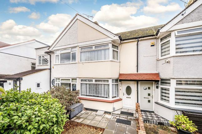 Uxbridge Road, Feltham TW13 2 bed terraced house for sale