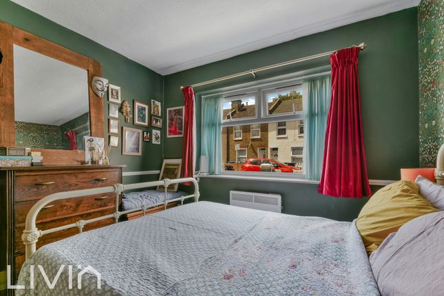 Thornton Heath CR7 1 bed flat for sale