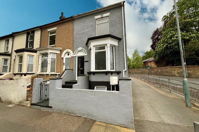 Copenhagen Road, Gillingham, ME7 3 bed end of terrace house for sale