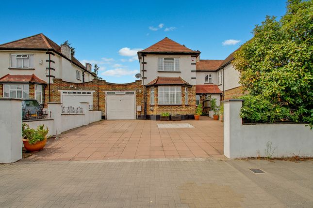 4 bed terraced house