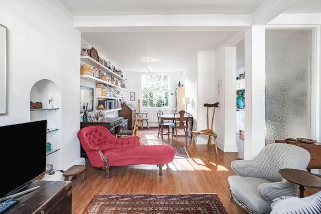 Matthews Street, Battersea 2 bed terraced house for sale