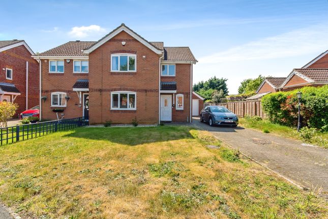 3 bedroom semi-detached house for sale