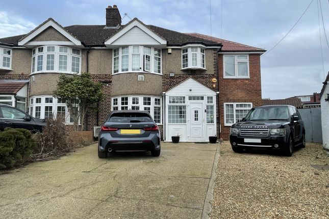 Shelley Crescent, Hounslow, TW5 5 bed semi