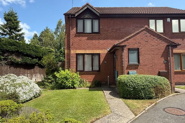 Woodrush Drive, Hollywood, B47 5HZ 2 bed semi