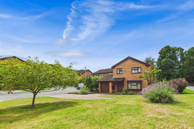 Thirlmere Court, Bradley, Wrexham 3 bed detached house for sale