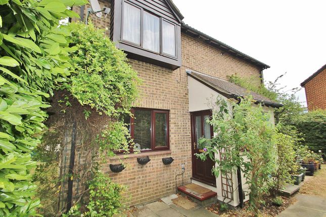 2 bedroom maisonette for sale