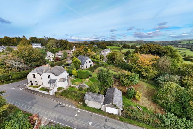 Gratton Lane, Yelverton PL20 3 bed semi