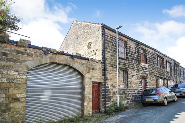 Hainsworth Road, Silsden, Keighley... End of terrace house for sale