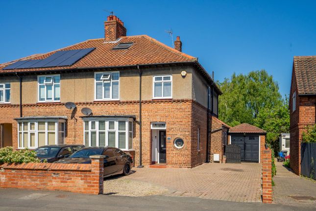 4 bedroom semi-detached house for sale