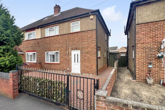 Peacock Avenue, Feltham TW14 3 bed semi