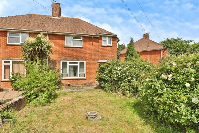 2 bedroom maisonette for sale