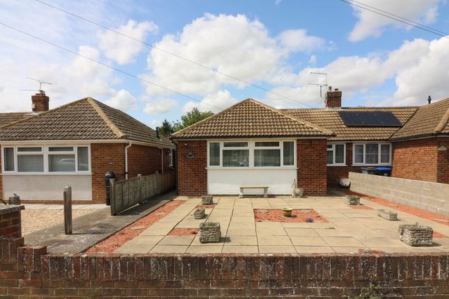 Woodnesborough Road, Sandwich, Kent... 3 bed semi