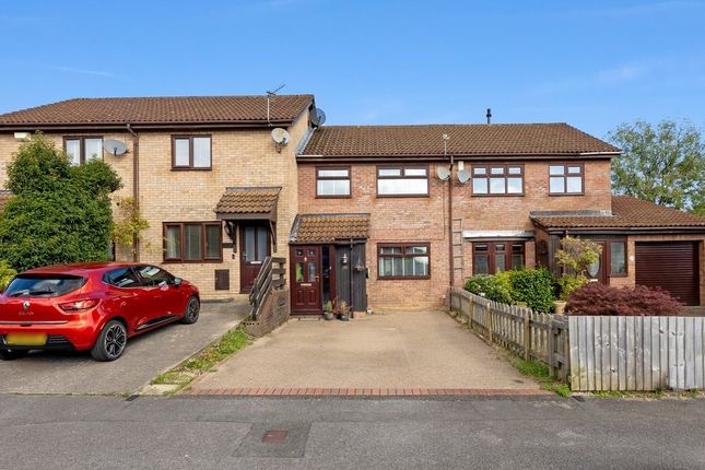 Clos Caradog, Pontypridd CF38 3 bed terraced house for sale