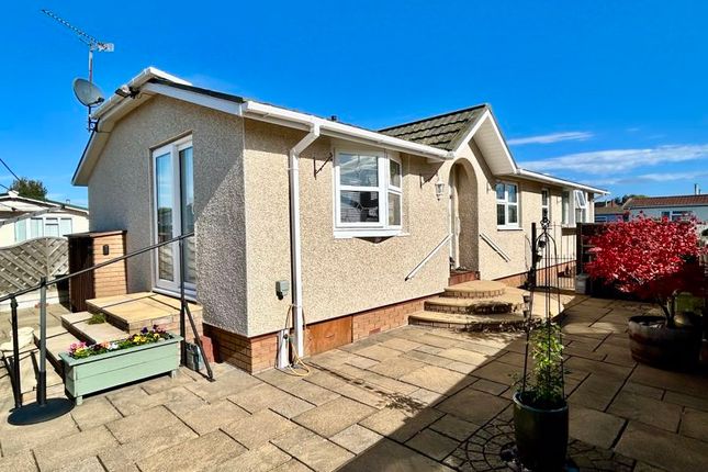 2 bedroom park home for sale