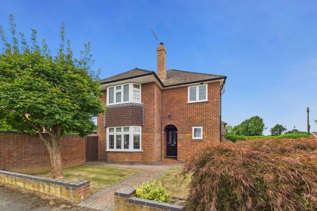 Berkeley Avenue, Chesham... 3 bed detached house for sale