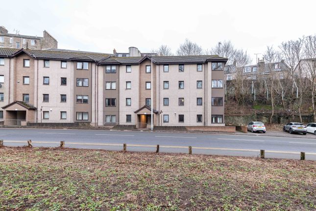 Lochee Road, Dundee DD2 2 bed flat for sale