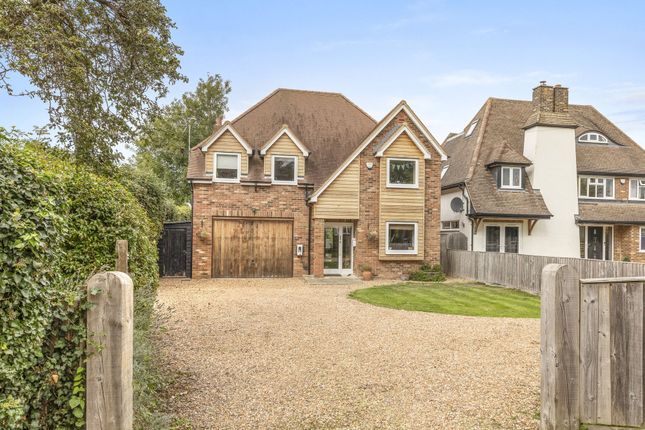 New Road, Aylesbury HP22 5 bed detached house for sale