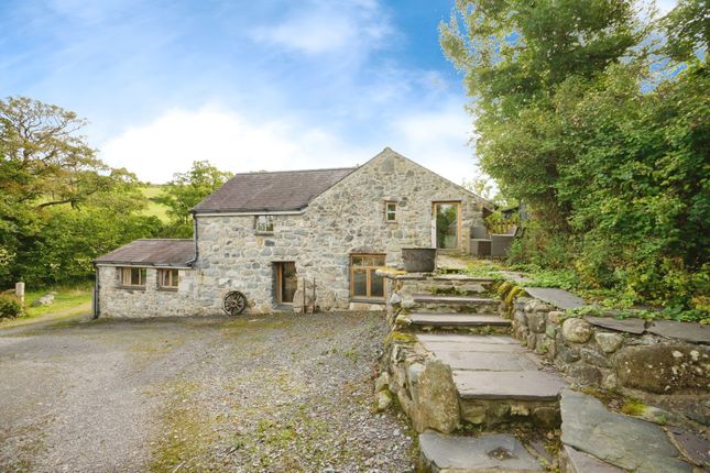 2 bedroom detached house for sale
