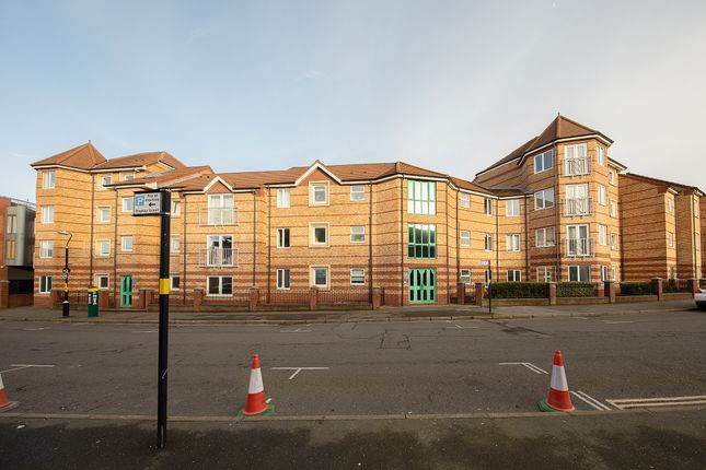 Chamberlain Court, Birmingham B18 2 bed flat for sale