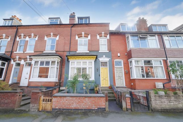 4 bed terraced house