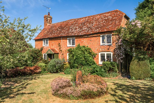 Upper Froyle, Alton, Hampshire, GU34 2 bed detached house for sale