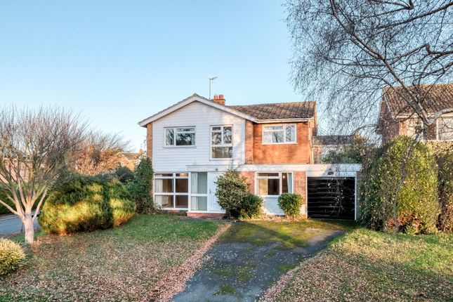The Holloway, Droitwich, WR9 4 bed detached house for sale