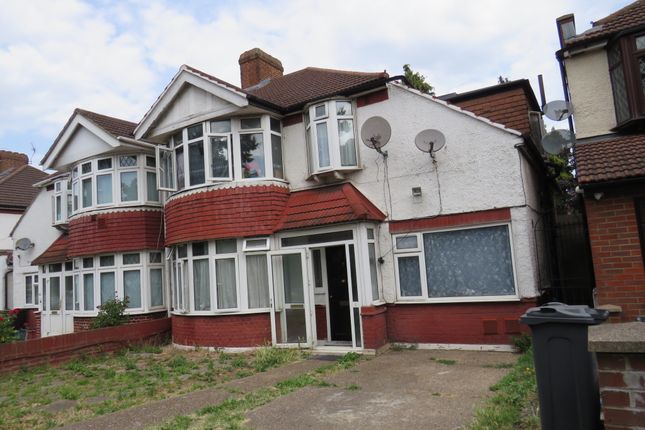 Great West Road, Hounslow TW5 4 bed semi