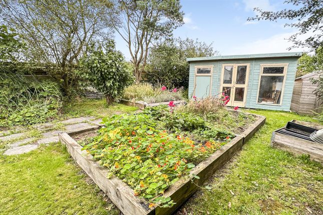 2 bedroom cottage for sale