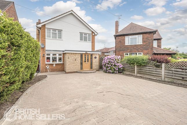 4 bed detached house