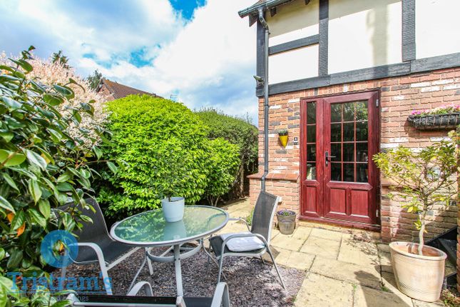2 bedroom mews property for sale