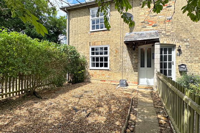 2 bedroom semi-detached house for sale