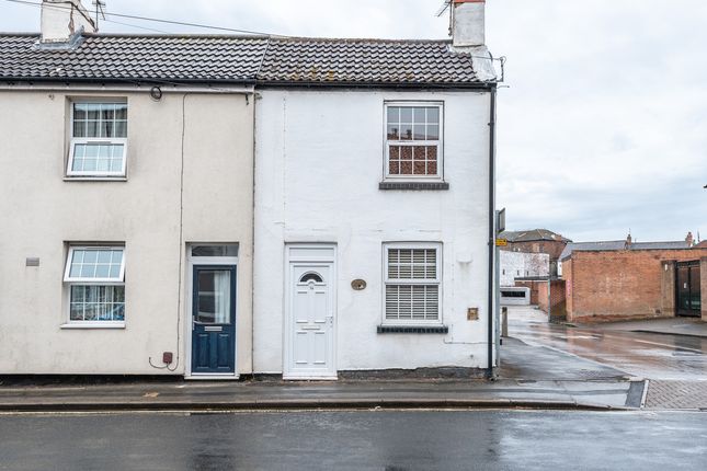 Swinegate, Hessle HU13 2 bed end of terrace house for sale