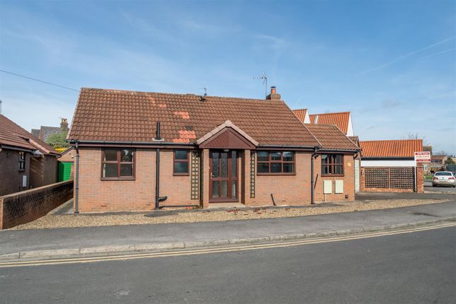 Manor Farm Close, Brayton, Selby 2 bed detached bungalow for sale