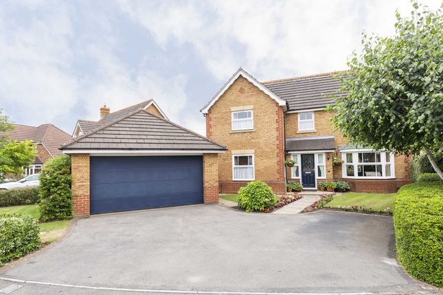 Bristol BS32 4 bed detached house for sale