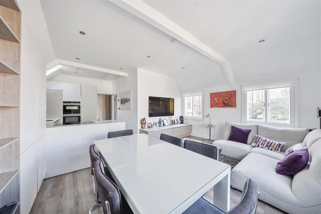 Fitzjohn's Avenue, Hampstead Village... 2 bed flat for sale