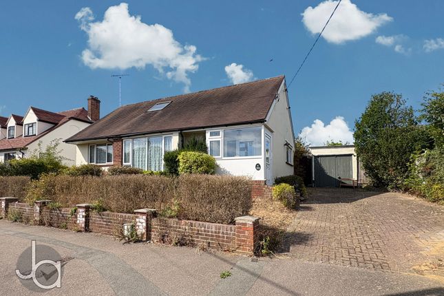Maple Avenue, Braintree 2 bed detached bungalow for sale