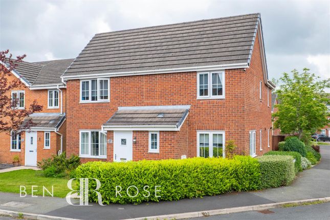 Clydesdale Drive, Chorley 4 bed detached house for sale