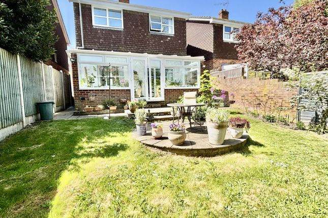 Roebuck Road, Rochester 3 bed detached house for sale