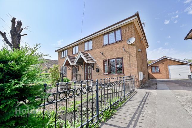 3 bedroom semi-detached house for sale