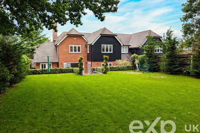 Castle Dene, Maidstone ME14 4 bed semi