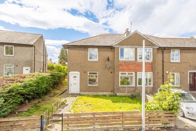 Broomfield Crescent, Edinburgh, EH12 2 bed flat for sale