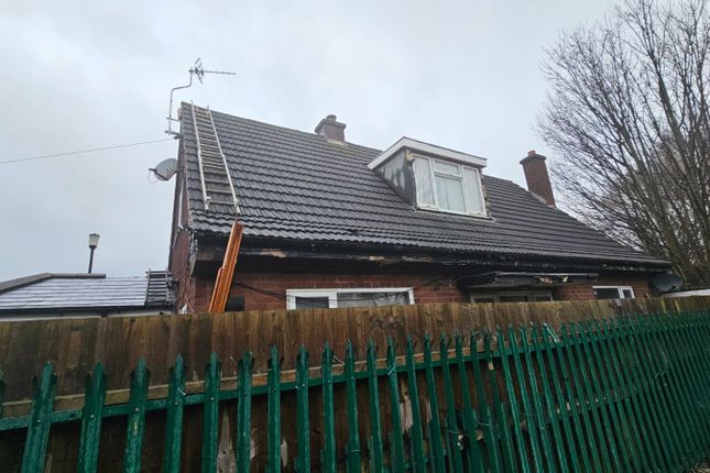 2 bed detached house