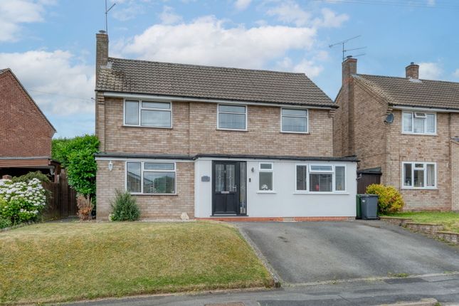Burns Close, Headless Cross, Redditch... 4 bed detached house for sale
