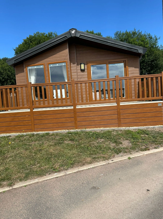 Wyre Common Cleobury Mortimer 2 bed lodge for sale