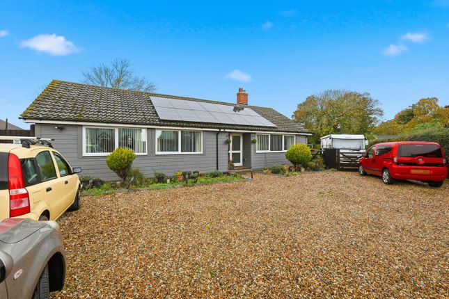 Brettenham, Ipswich, IP7 4 bed detached bungalow for sale