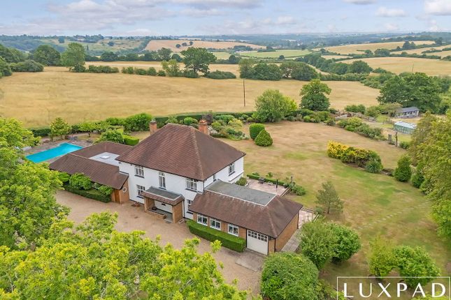 50 Vineyards Road, Potters Bar EN6 7 bed detached house for sale