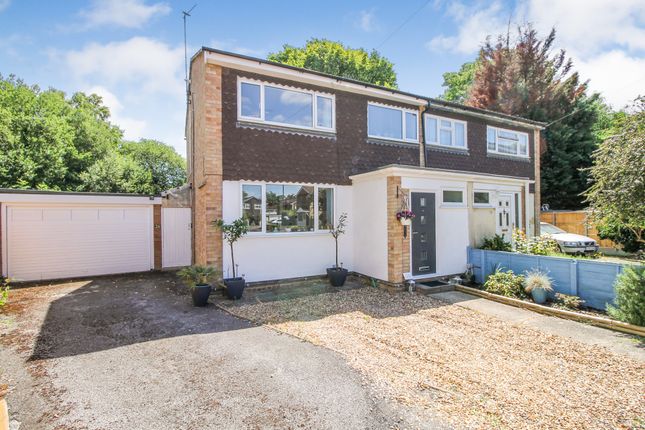 Fleming Close, Farnborough, GU14 3 bed semi